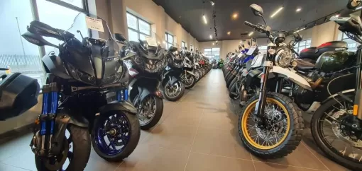 showroom4.jpg