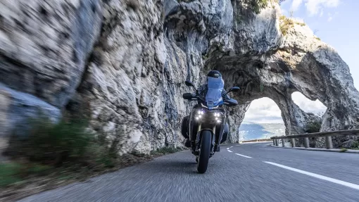 yamaha-oct24-new25tracer9-gallery4.jpg